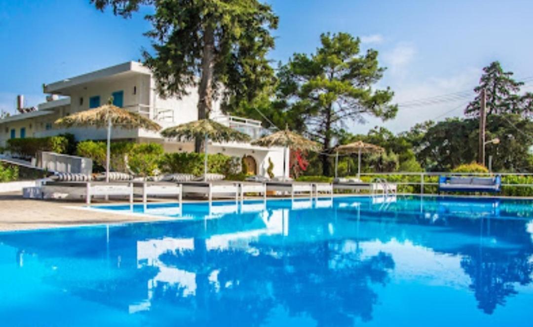 Trees Art Hotel Ialysos  Esterno foto
